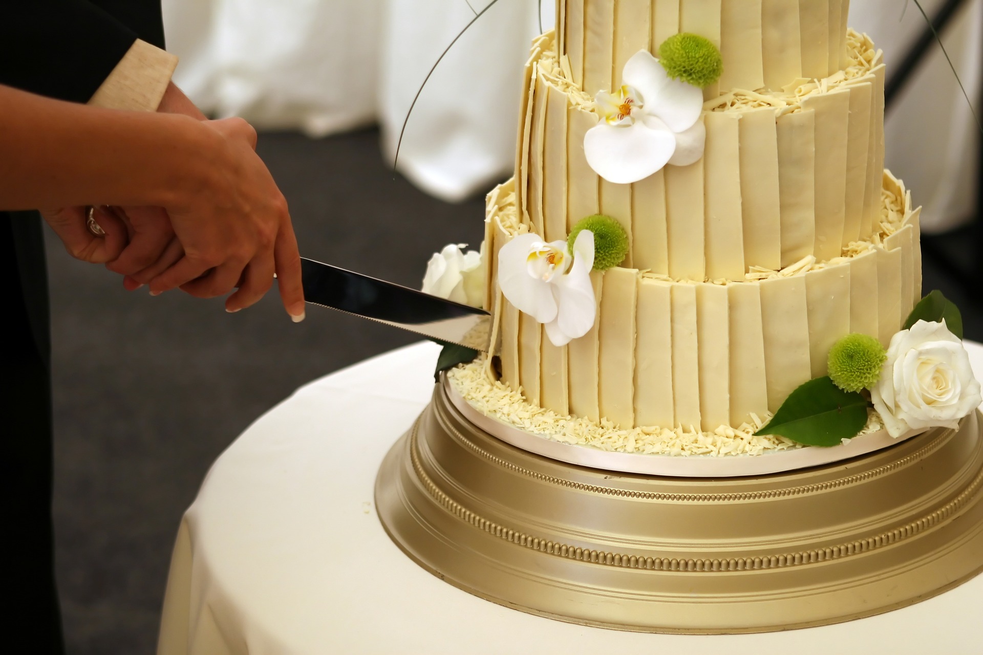 Pixabay Wedding Cake Cut