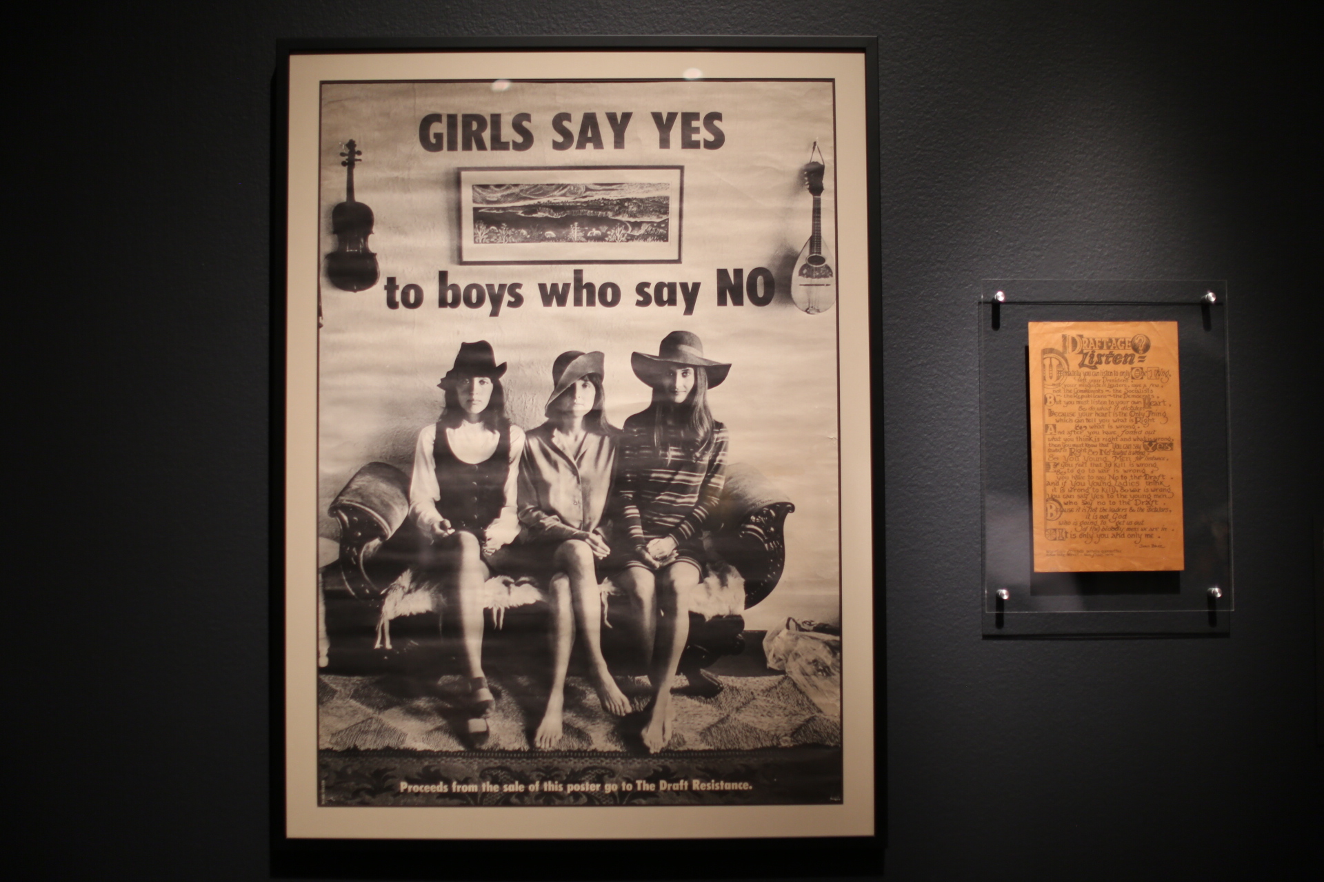 GIRLS SAY YES poster de Young Museum Summer of Love