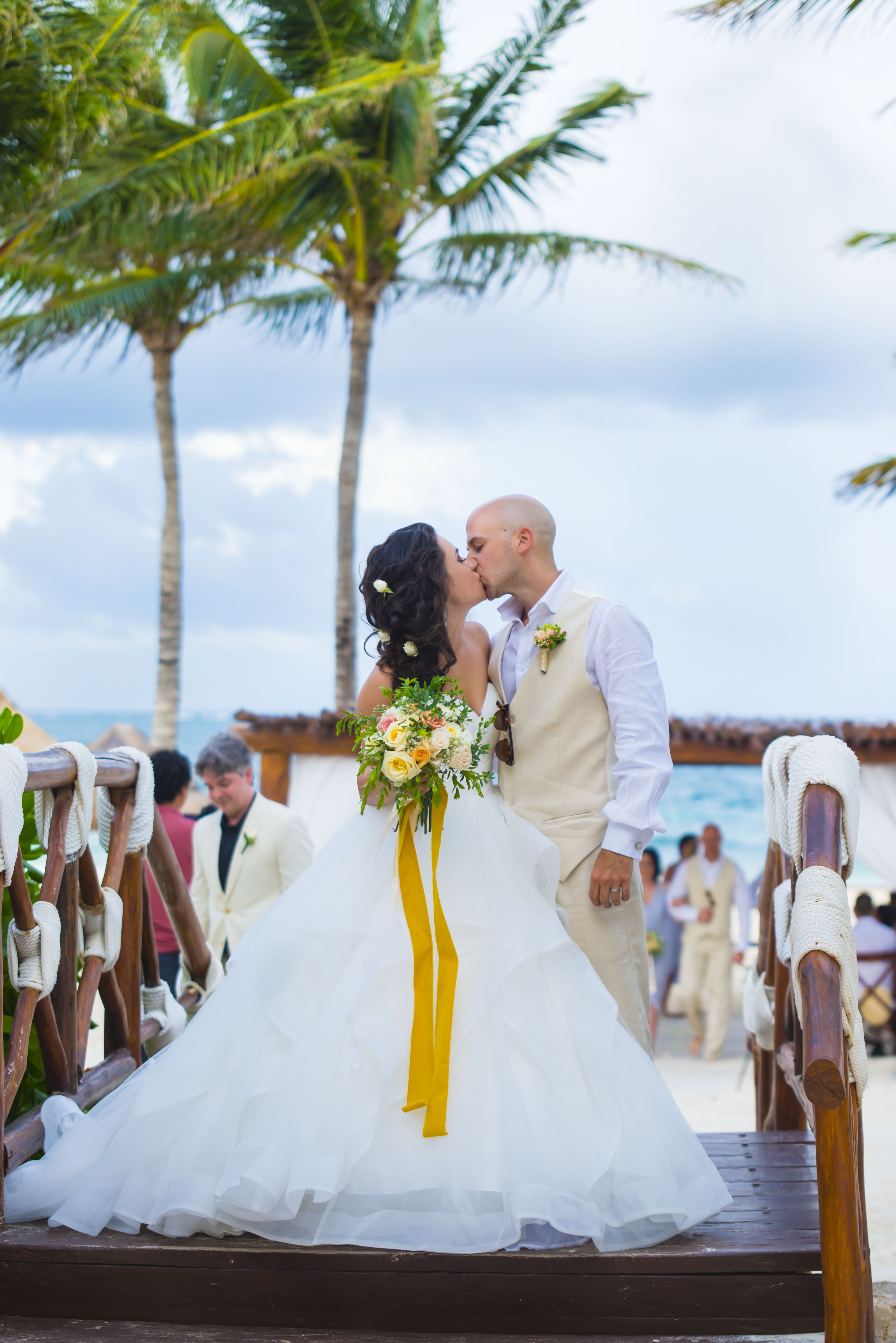 Miragliotta Beach Wedding Kiss