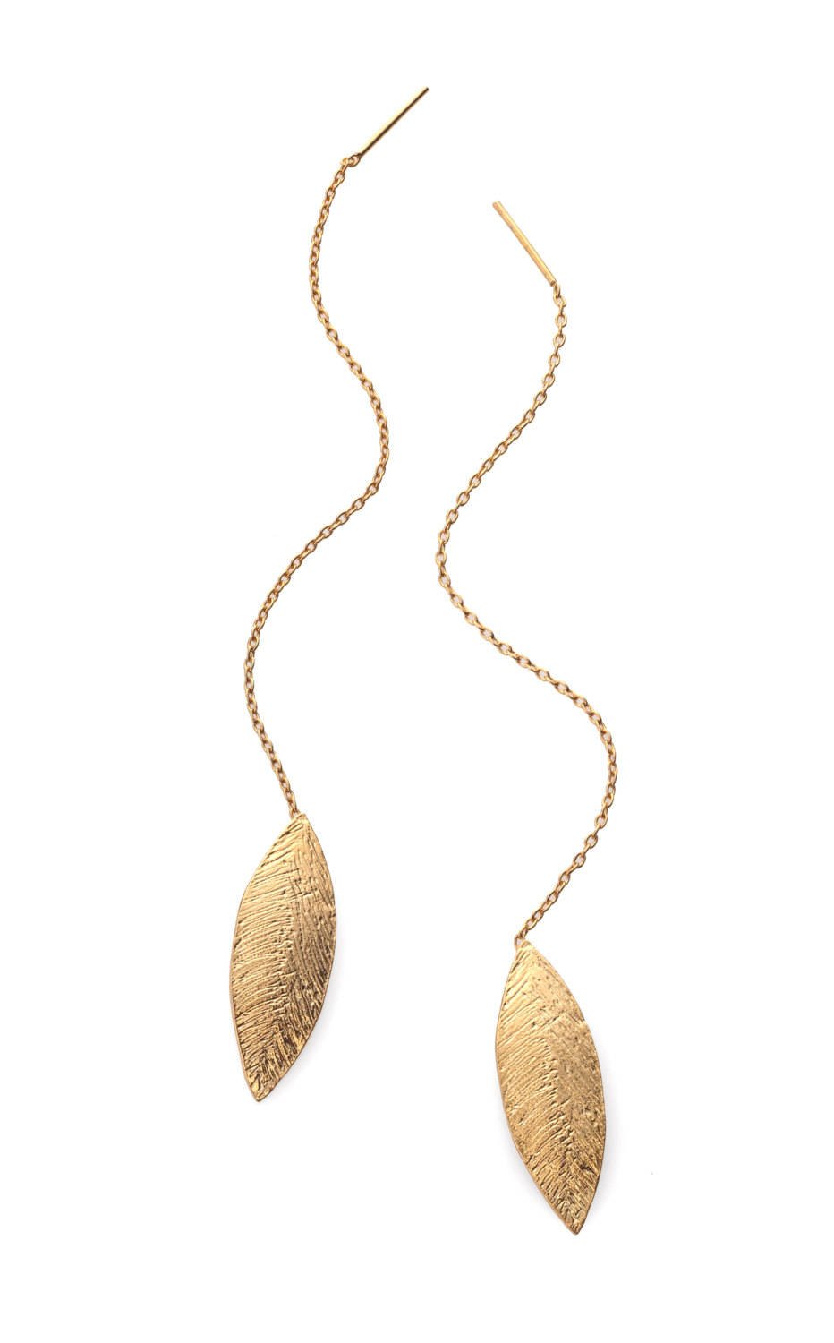 ZOZidesign thread leaf earrings