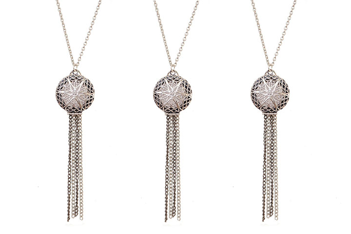 Silver Diffuser Pendant Pads From the Oil Collection